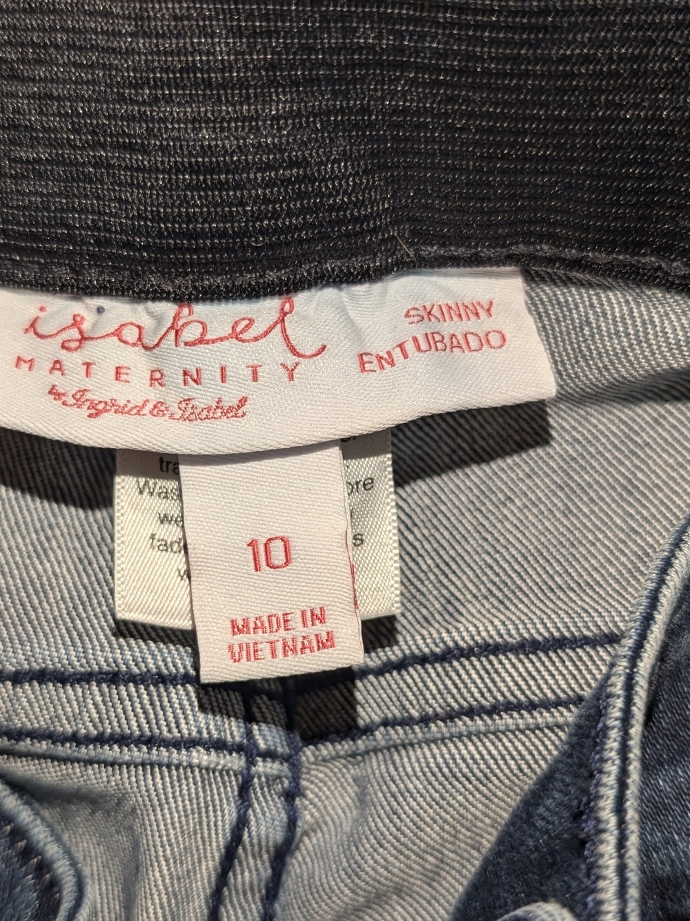 Isabel Maternity by Ingrid & Isabel Skinny Jeans in Light Blue - Size 10